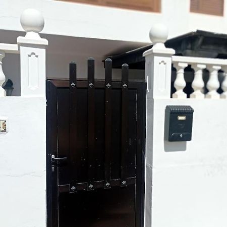 شقة Sol Y Terraza بلايا هوندا المظهر الخارجي الصورة